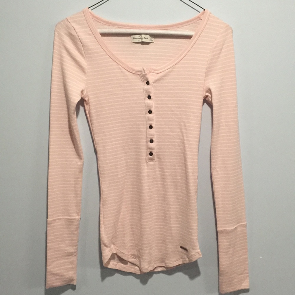 3 FOR $25!! or 2 for $20!! Casual sweaters!!